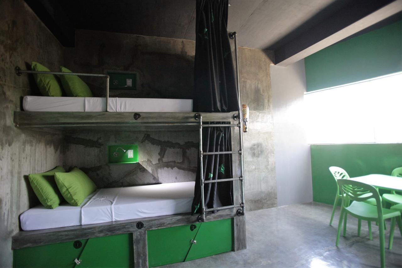 W Hostel Boracay Boracay Island Exteriör bild